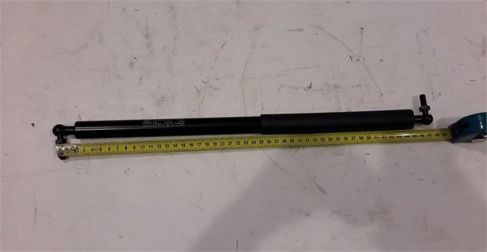 Higer	YQ10-180465-550	Амортизатор маски передней Higer 6128 YQ10-180465-550