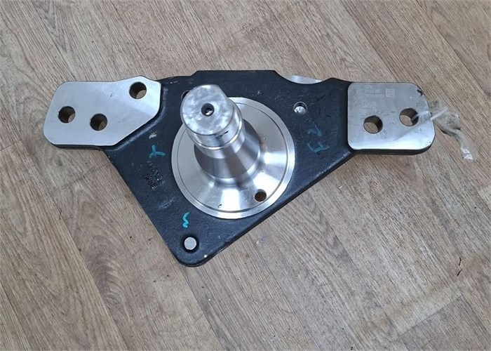 Higer	30U2A-01512	Кулак поворотный левый HIGER 6128 30U2A-01512