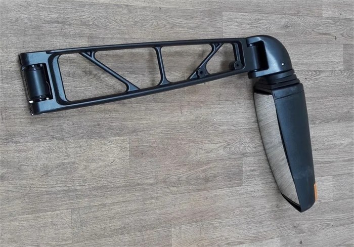 Зеркало заднего вида в сборе правое 8202-04796 косичка Yutong 6122H9 8202-04796