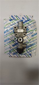 Wabco	229600120	Кран уровня пола передний King Long 229600120 229600120