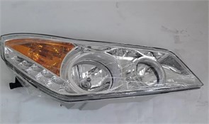 Higer	37HN1-11200	Фара передняя правая Higer 6928, 6128 37HN1-11200