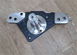 Higer	30U2A-01512	Кулак поворотный левый HIGER 6128 30U2A-01512